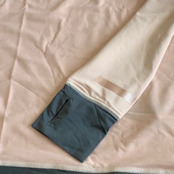 Kari Traa SIGRUN top - Pale - Picture 8 of 15